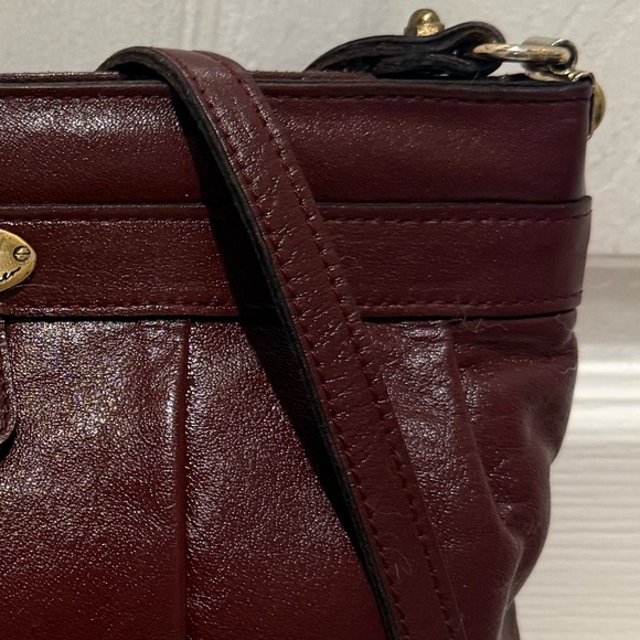ETIENNE AIGNER SNAP FLEX-FRAME CLOSURE OXBLOOD BURGUNDY CORDOVAN CROSSBODY BAG - Picture 2 of 14